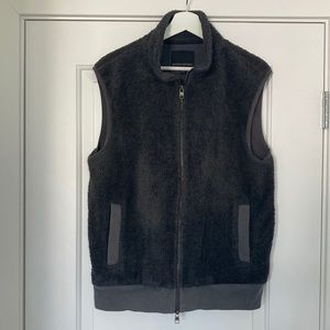Banana Republic Medium Zipper Vest, Charcoal Gray, Soft, Perfect for Layering